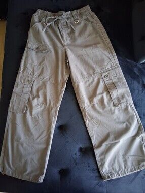 Wide Leg Cargo Pants in Gray - Casual Utility Style Never Worn
